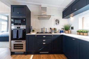 Photo 8- click for photo gallery